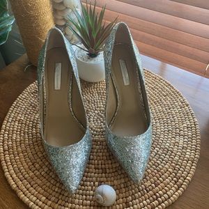 BCBGeneration Sliver Glitter Heels Size 7.5